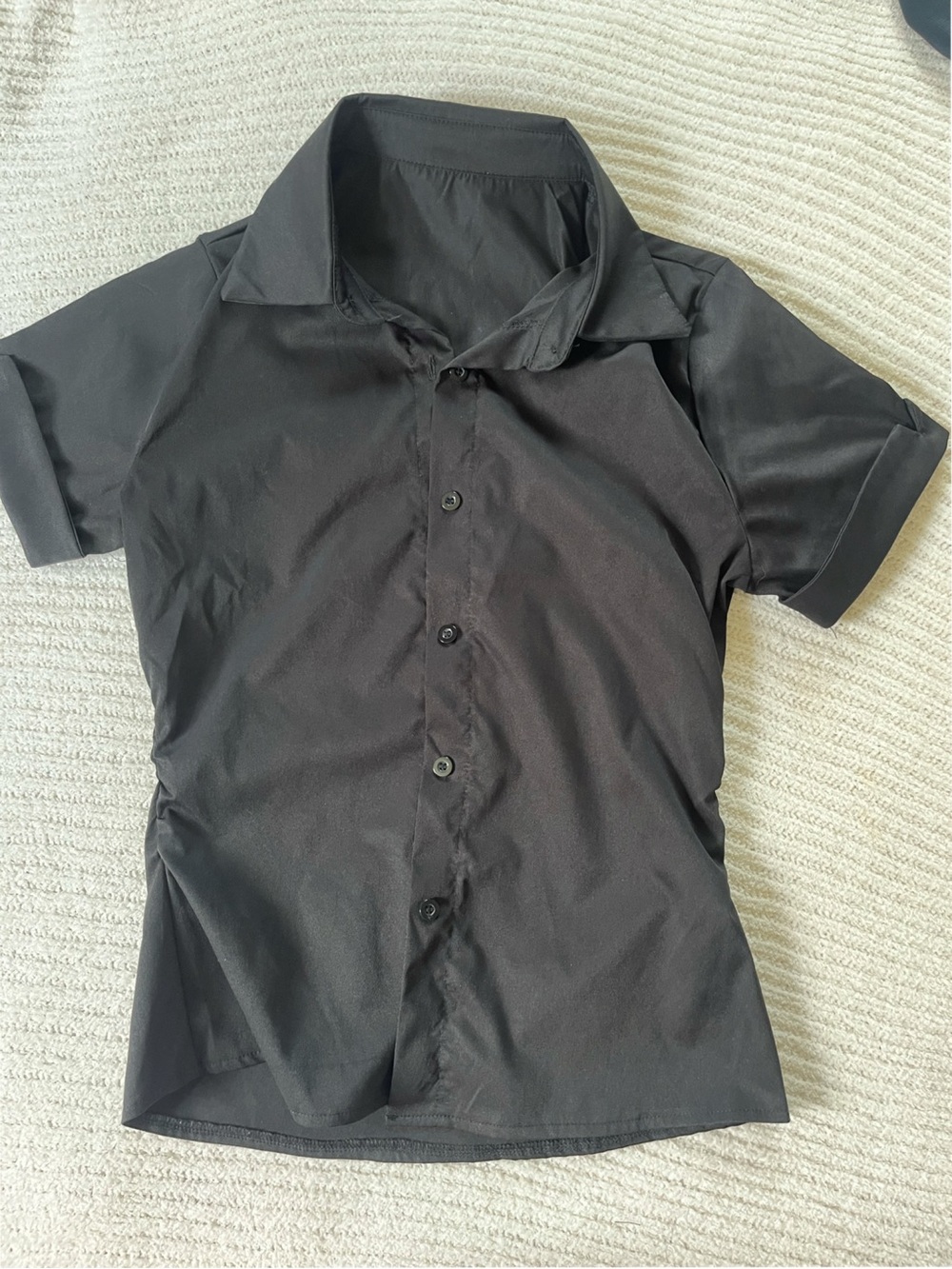 Women's Black Short-Sleeve Button-Up Shirt
